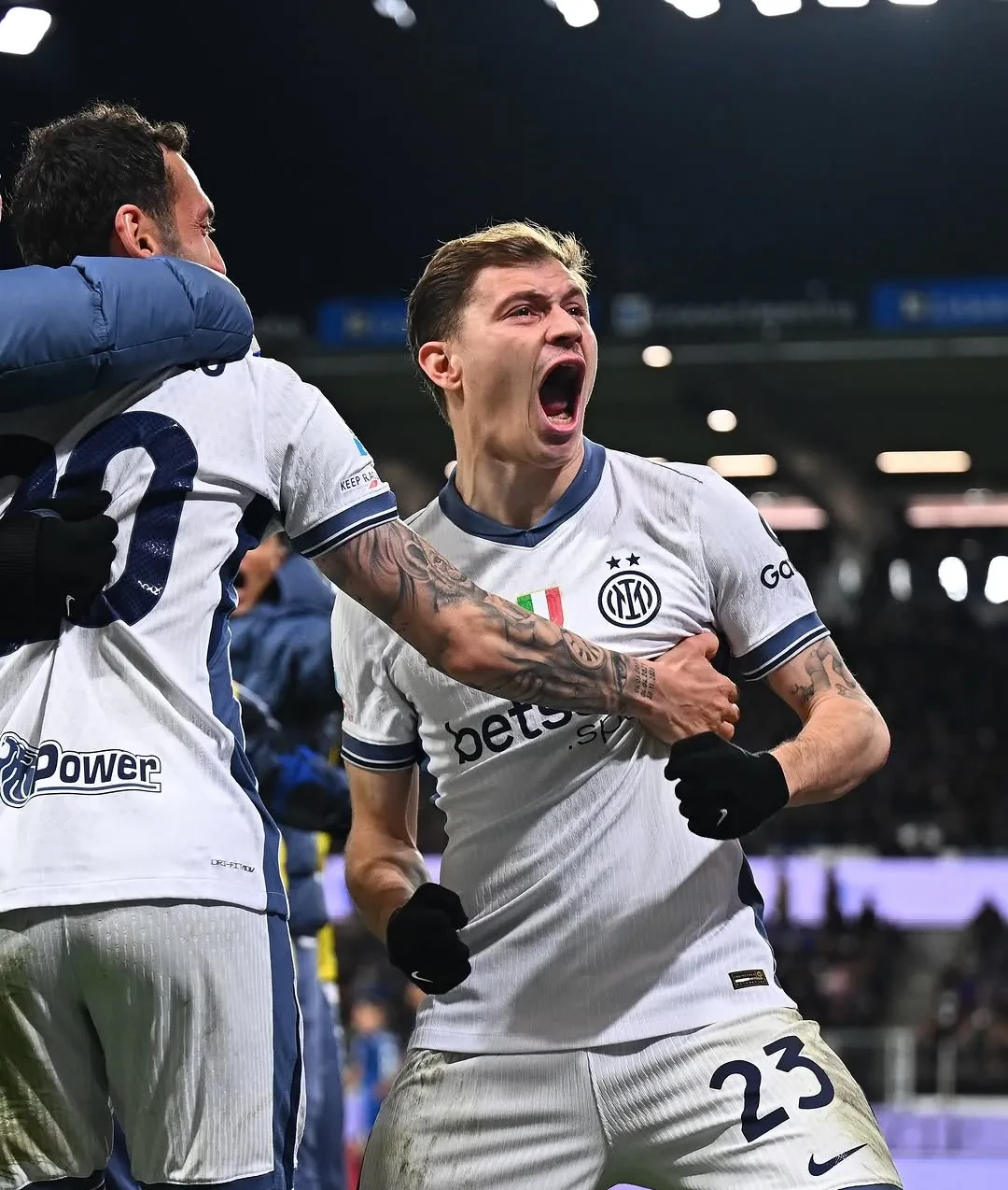 IM电竞官网_ac米兰卡利亚里比分